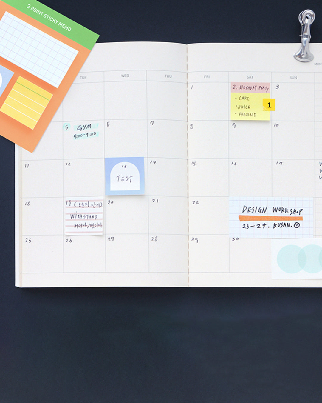 Sticky memo on diary